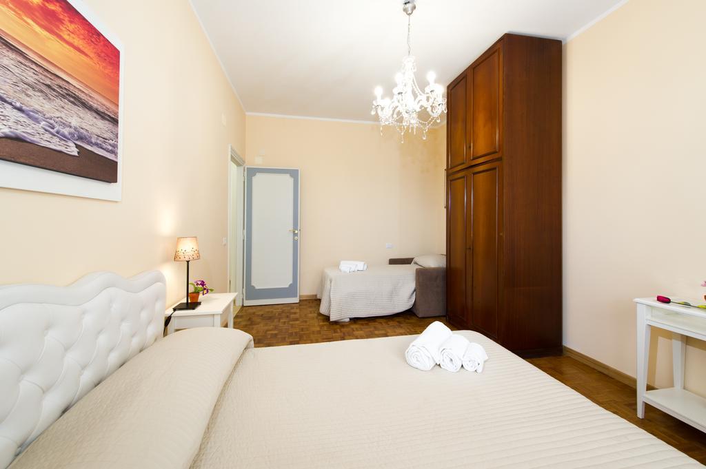 Gregory House Apartment โรม ภายนอก รูปภาพ