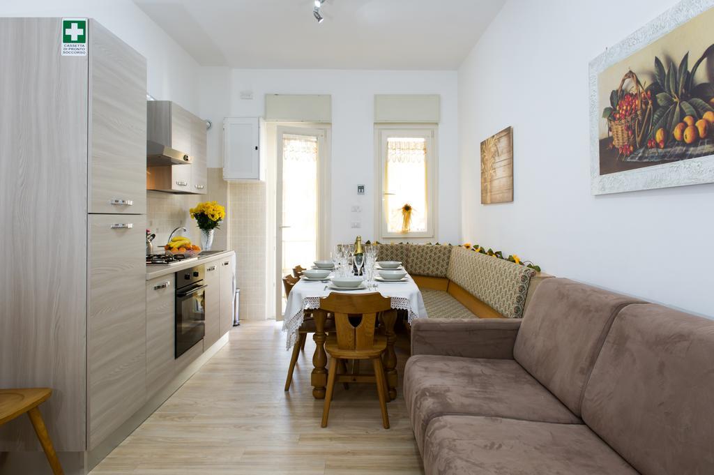 Gregory House Apartment โรม ภายนอก รูปภาพ