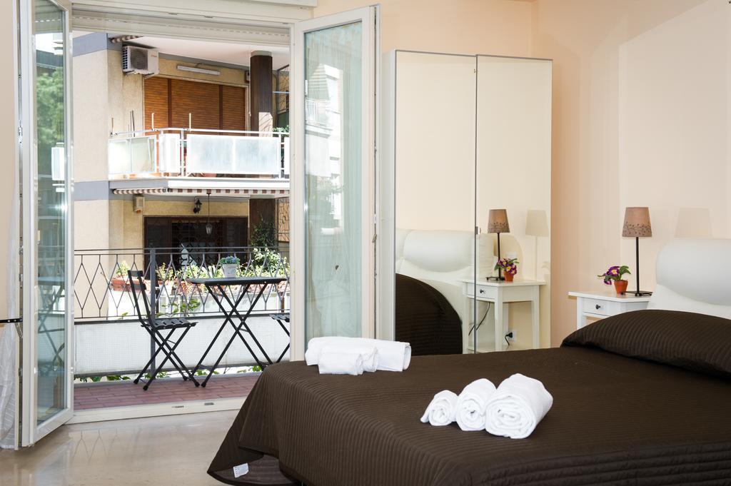 Gregory House Apartment โรม ภายนอก รูปภาพ