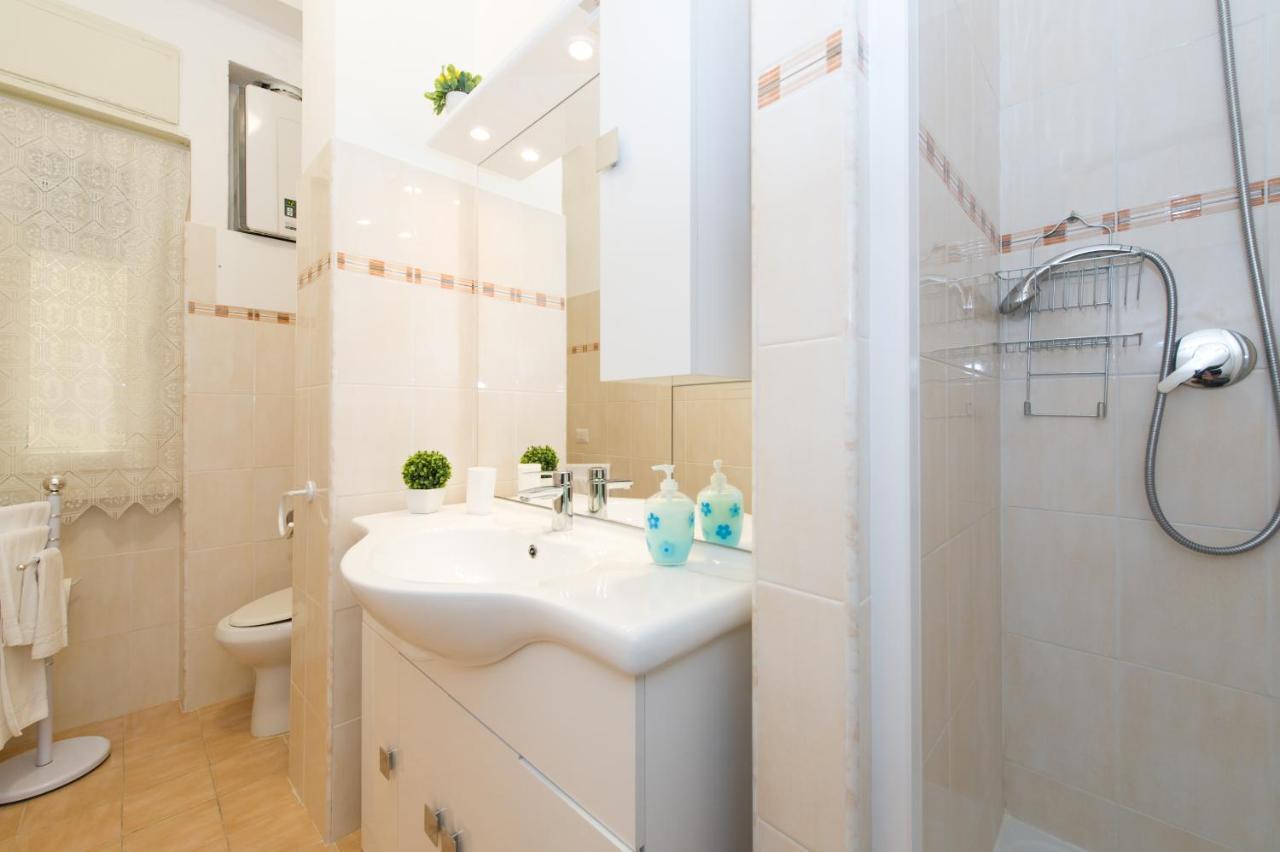 Gregory House Apartment โรม ภายนอก รูปภาพ